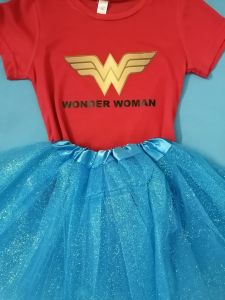 Kids Costumes to Hire - Wonderwoman - Age 6-7 years - Shirt & Tutu
